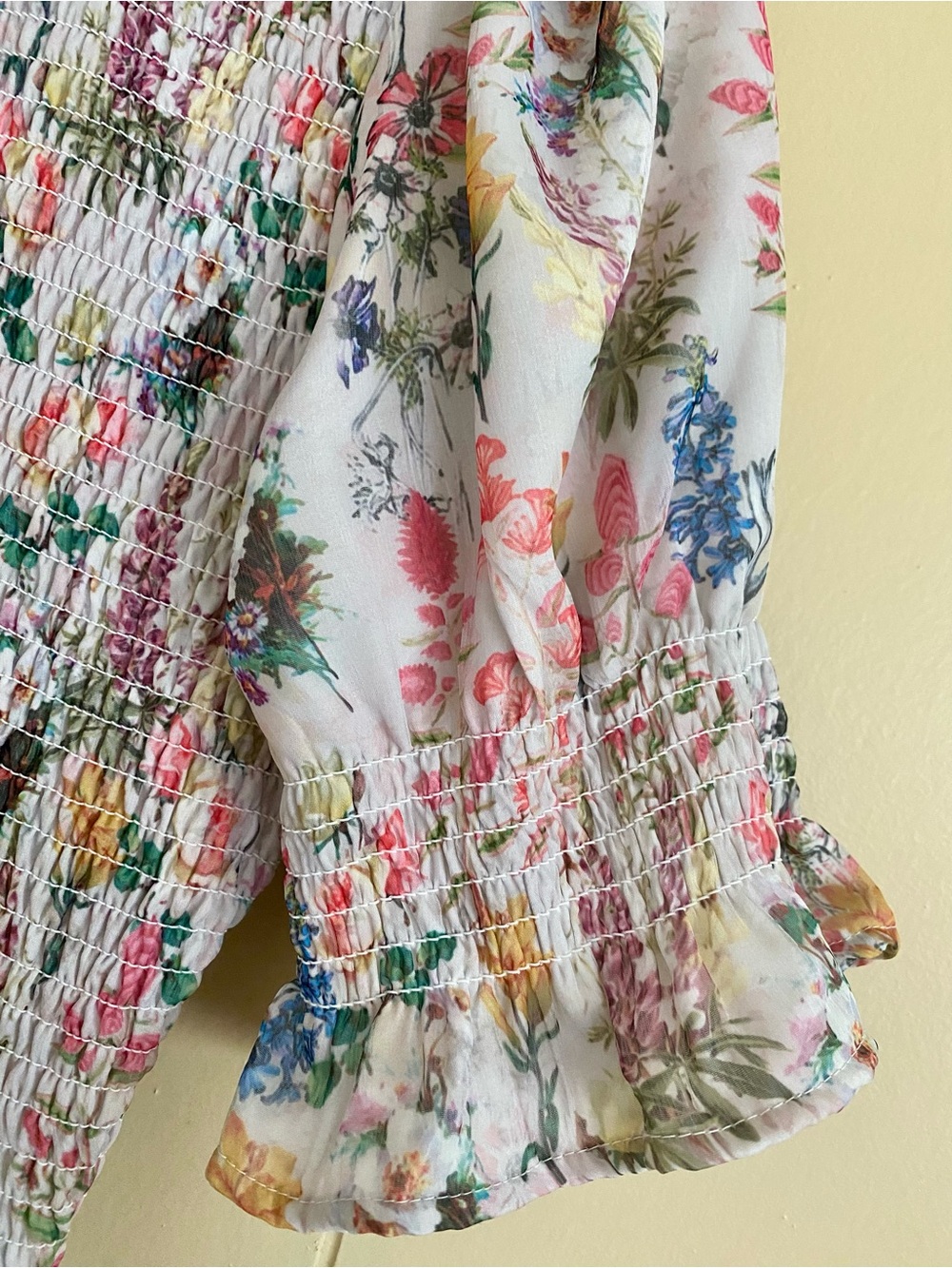New Ivy City Co Cream Floral Smocked Midi Dress - Picture 12 of 16